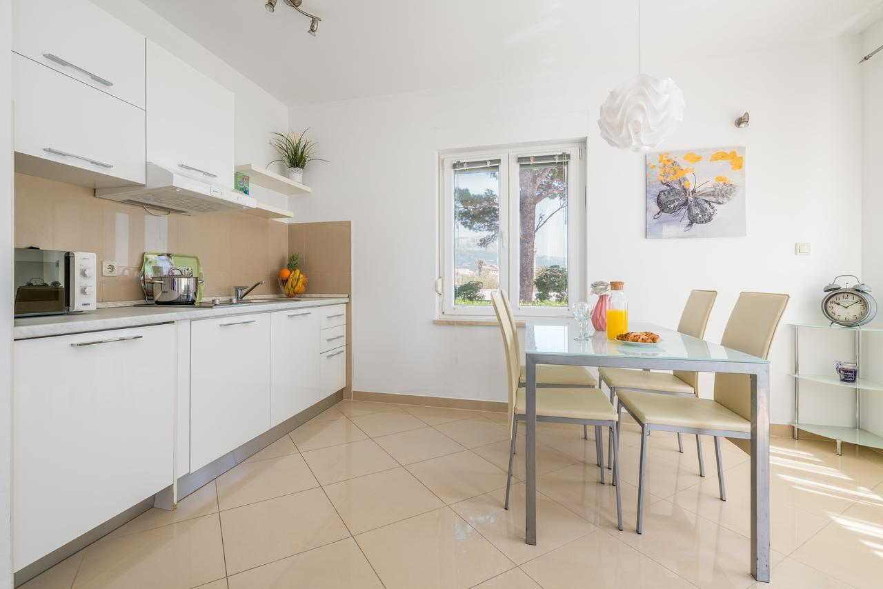Beachfront Apartments Gabine Kaštela Eksteriør bilde