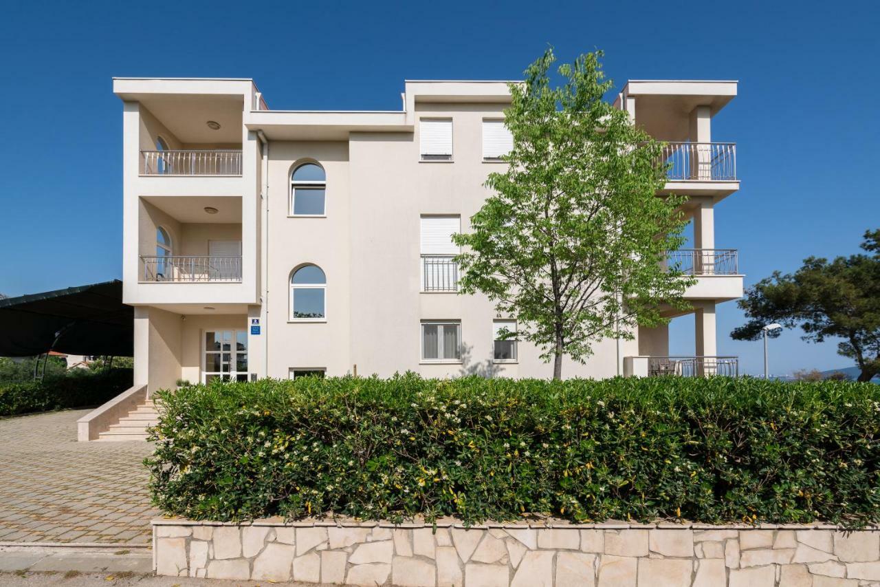 Beachfront Apartments Gabine Kaštela Eksteriør bilde